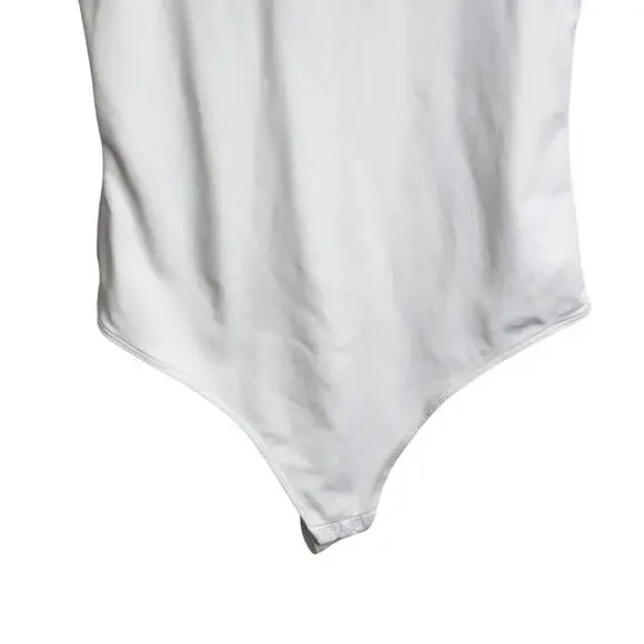 Aritzia Babaton Contour Crew Short Sleeve Bodysuit Womens Size Medium White - Picture 4 of 9